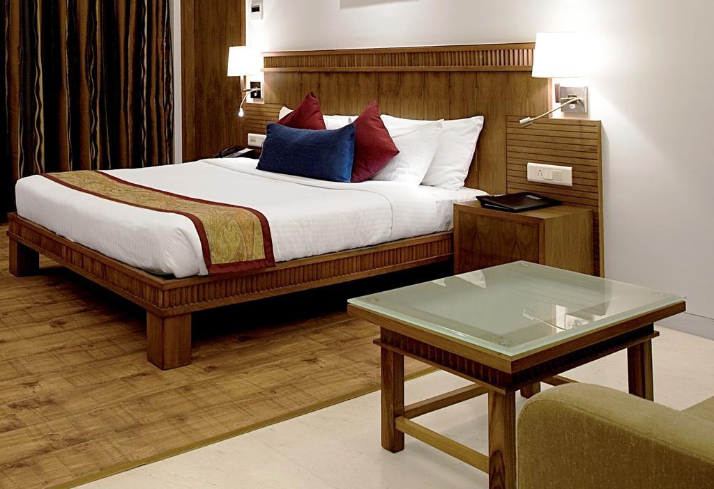 Hotel Jewel Of Chembur Mumbai Ngoại thất bức ảnh